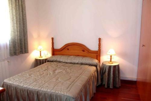 Cubelles Villa Sleeps 10 Pool