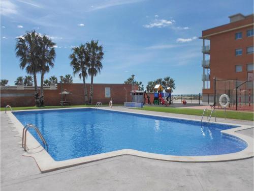 Three-bedroom Apartment In Cubelles