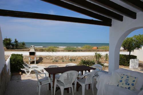Villa El Oasis 1� L�nea Playa