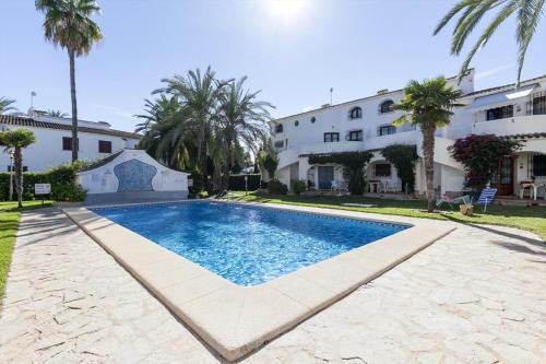 Denia Apartment Sleeps 4 Pool Air Con