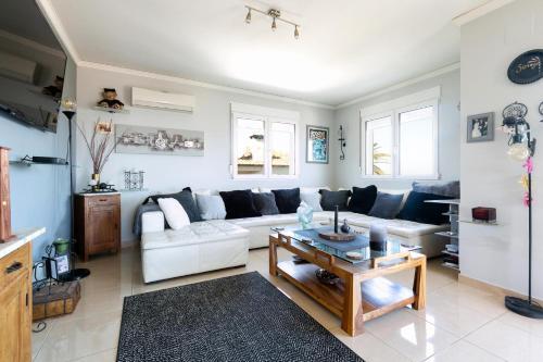 Vila-real Villa Sleeps 8 Pool Air Con Wifi