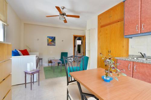 Apartamentos Turisticos Monike