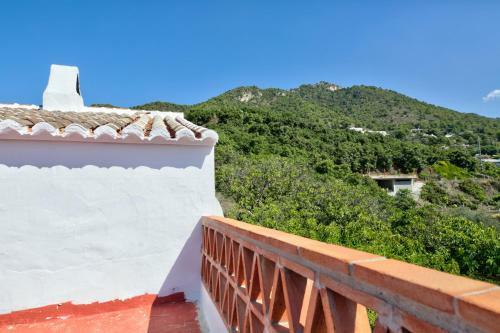 Villa White
