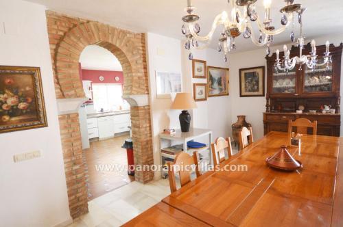 Fuengirola Villa Sleeps 14 Pool Air Con Wifi