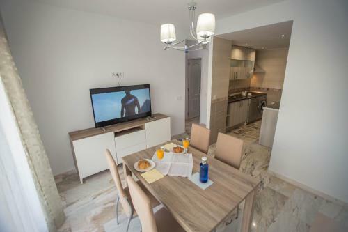 Apartamento Deluxe En Fuengirola Cerca de La Playa