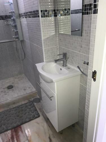 Apartamento Deluxe En Fuengirola Cerca de La Playa