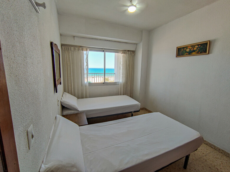 Apartamento Gand�a Primera L�nea De Playa 3000