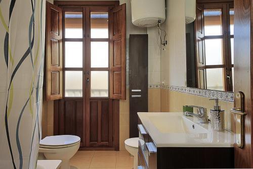 Apartamento Granaxperience �tico Catedral Con Terraza Y Wifi