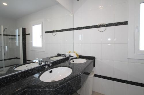 Pino Alto Villas Alamo
