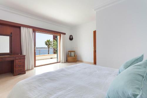 Villa Ses Gerres Beach House