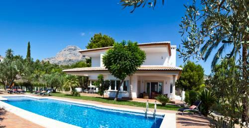 Villa Johny