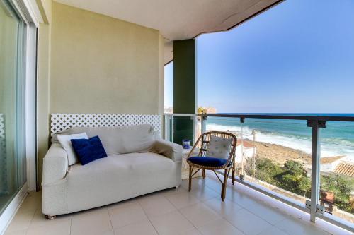 Apartamento Atenea @edificio Golden Life