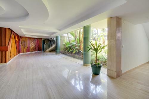 Apartamento Atenea @edificio Golden Life