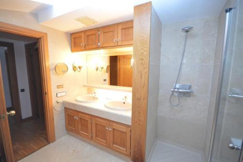 Bonito Y Espacioso Apartamento En Primera L�nea D
