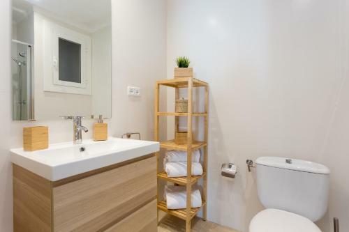 3 Bedroom Apartment Carrer Florida