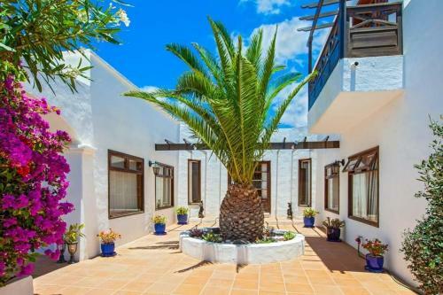 La Asomada Villa Sleeps 8 Pool Wifi
