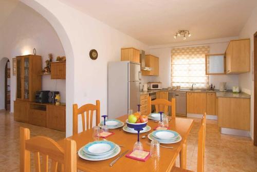 Lajares Villa Sleeps 6 Wifi
