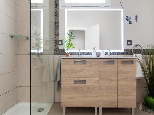 Beautiful Beach Apartment M&b IV By Las Canteras