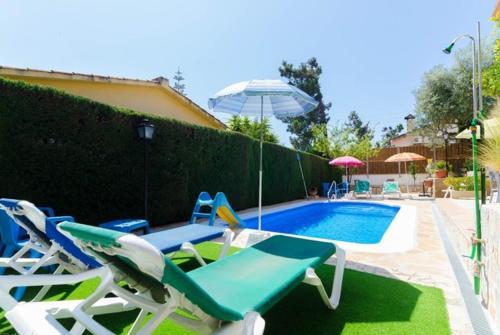Lloret De Mar Villa Sleeps 5 Pool Wifi