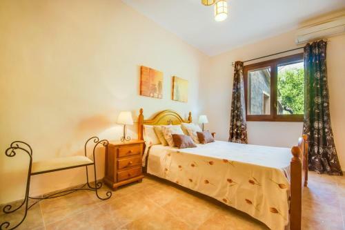 Lloseta Villa Sleeps 6 Pool Air Con Wifi