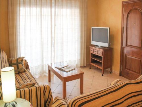 Five-bedroom Apartment In Los Alcazares