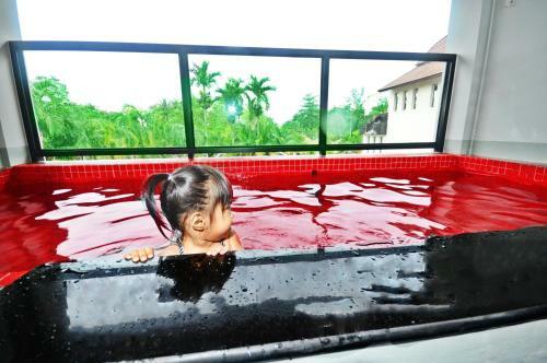 Hotel Lanta Sand Resort & Spa
