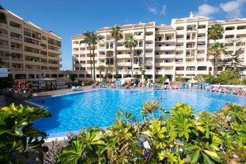 Apartment With Heated Pool In Los Cristianos