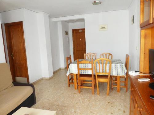 Apartamentos Gand�a Grau Y Playa 3000