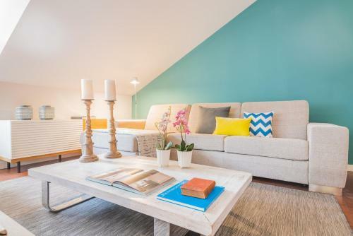 Home Club San Joaquin Apartments