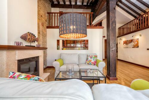 Two-bedroom Apartment With Terrace Pastor