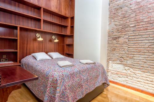 Two-bedroom Apartment With Terrace Pastor