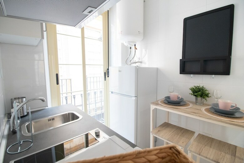 Apartamento Trendy Two Bedrooms In Ollerias