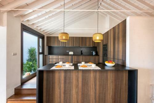Apartamento Two-bedroom Penthouse With Terrace Veletta