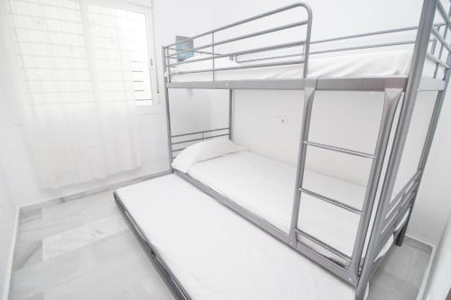 Central 2 Bedrooms Apartment