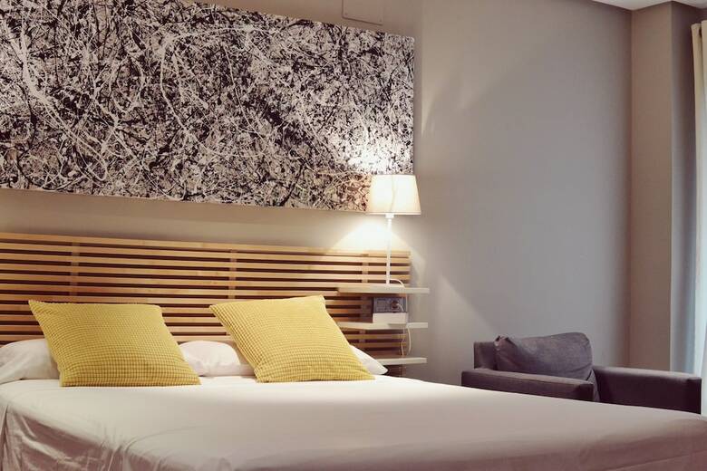 Apartamentos Plaza Del Obispo