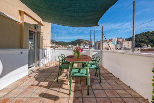 Two-bedroom Apartment With Terrace San Juan