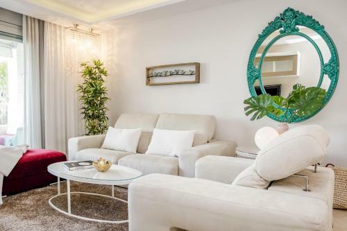 Lab3 - Luxury Apartment Center San Pedro