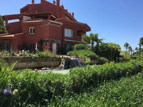 Luxury Apartment In 5 Star Urbanization