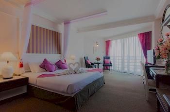 Hotel Town In Town Pattaya
