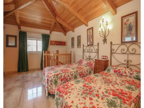 Three-bedroom Apartment In Mijas