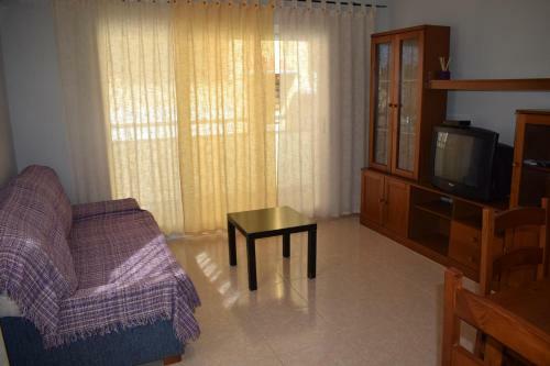 Apartamento Ap950 Tres Dormitorios A 150m Del Paseo Mar�timo