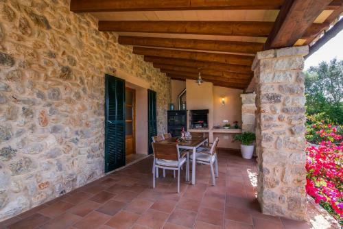 Muro Villa Sleeps 7 Pool Wifi