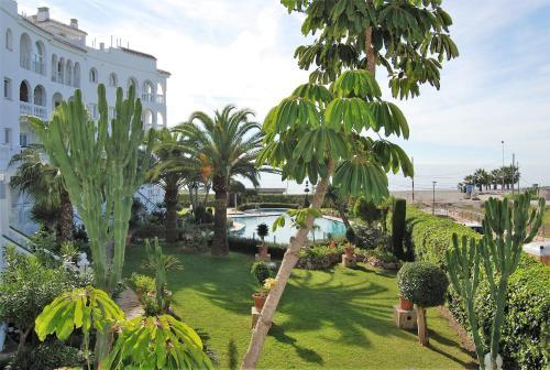 Stella Maris Casasol Apartments