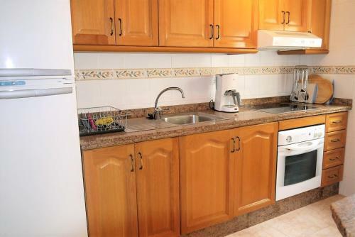 Casa Con Piscina Privada En Montemar de Dehesa de Campoamor Mm 024