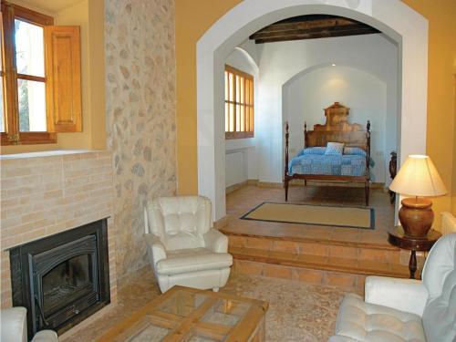 Six-bedroom Holiday Home In Palma de Mallorca
