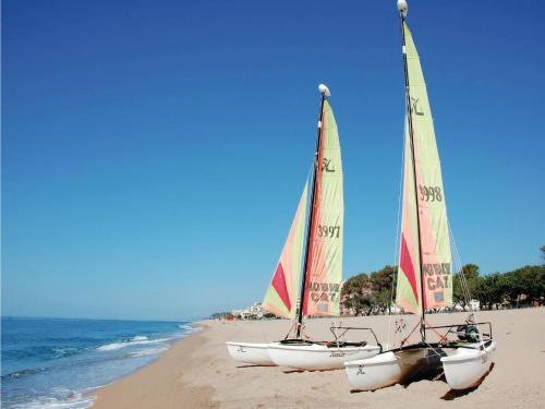 Apartment Pineda De Mar With Sea View I