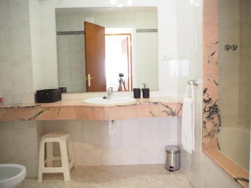 Ref. 221. Apart. Pastrana