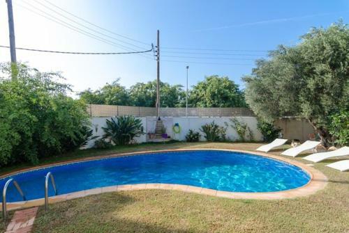 Pineda De Mar Villa Sleeps 6 Pool Air Con Wifi