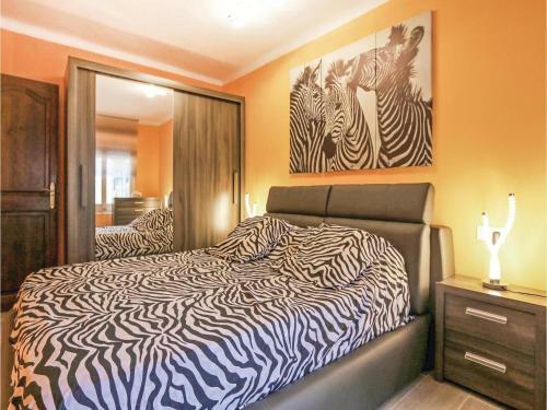 Two-bedroom Apartment In Castell - Platja D'aro