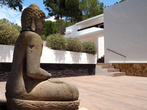 Playa D'en Bossa Villa Sleeps 8 Pool Air Con Wifi